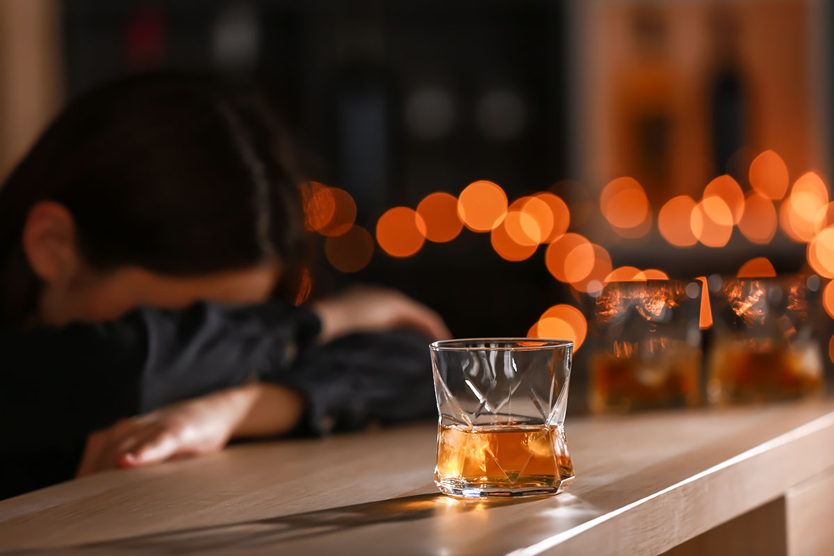 20 Frases sobre Alcoholismo para Reflexionar